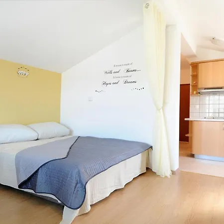 Apartment Apartments With Parking Spaces Bibinje, Zadar - 5761