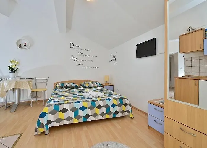 With Parking Spaces Bibinje, Zadar - 5761 アパート