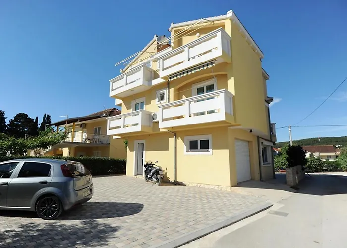 Appartement With Parking Spaces Bibinje, Zadar - 5761 *